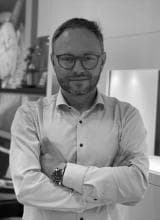 Portrait Sebastian Elze